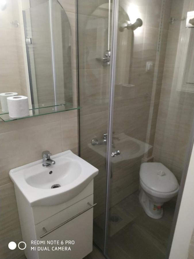 Spacious City Center Apartment Atene Esterno foto